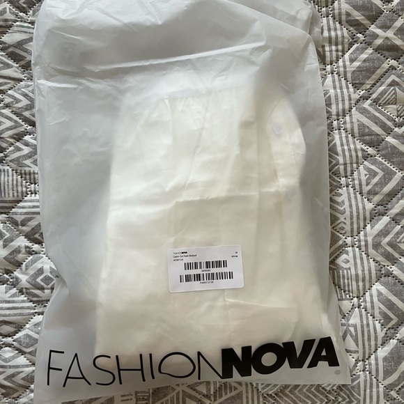 Cashin’ Out Poplin Bodysuit - Picture 5 of 5